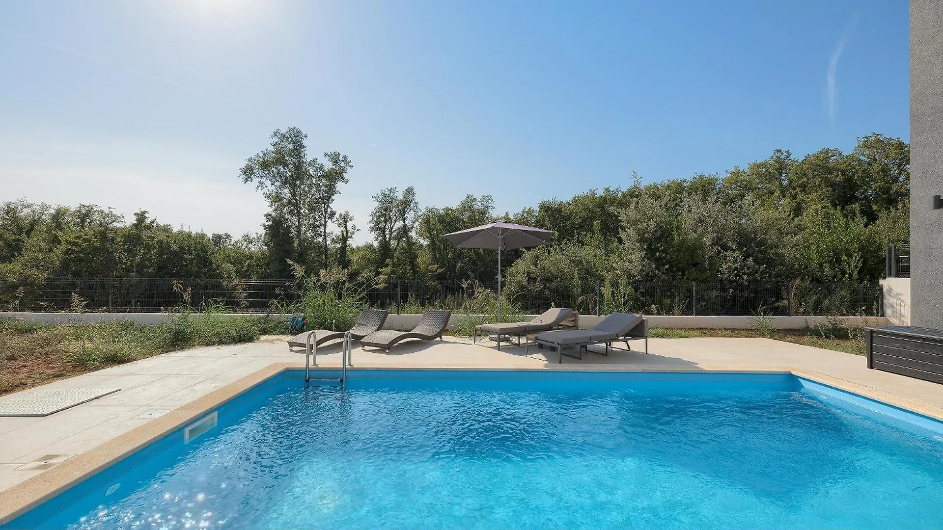 Villa Mayla Ližnjan